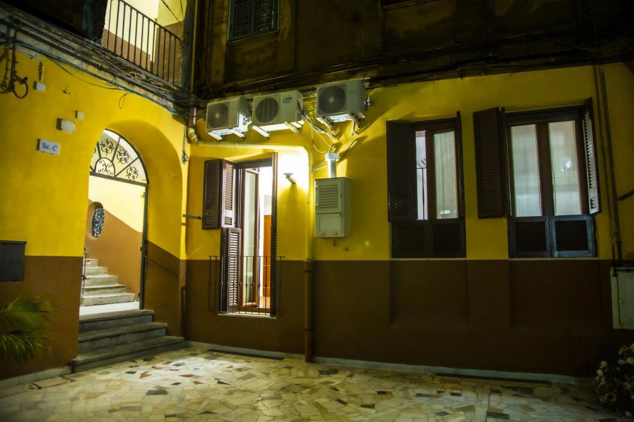 Cioppy Home Napels Buitenkant foto